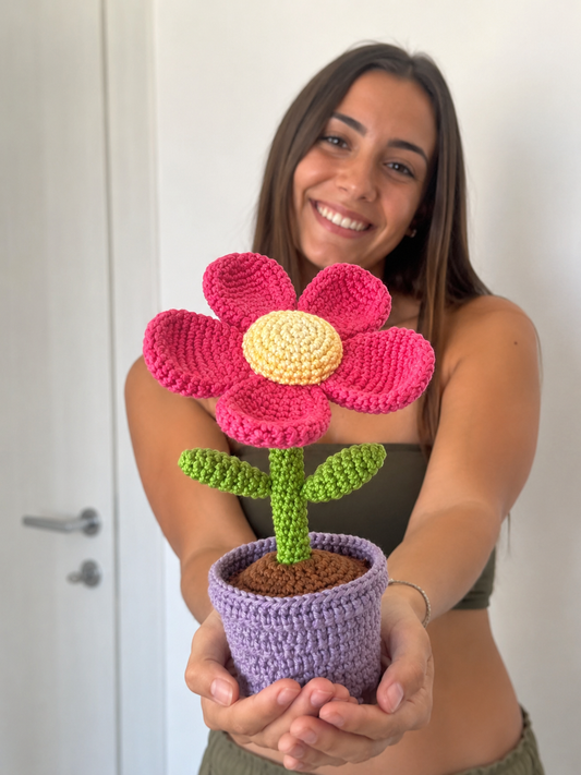 Schema Amigurumi Fiore con Ape – PDF in Italiano